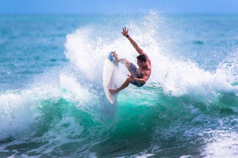 Surfing Tamarindo Guanacaste Costa RIca